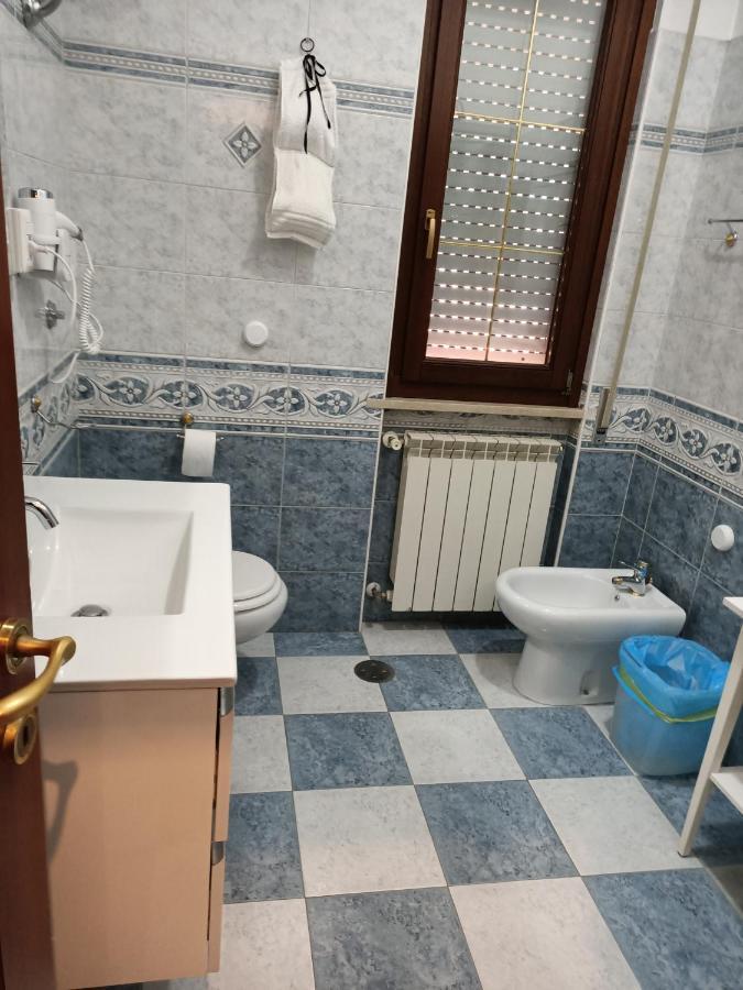 Modular King Suite - Intera Suite Vicino Aeroporto E Fiera Di Roma Fiumicino Extérieur photo